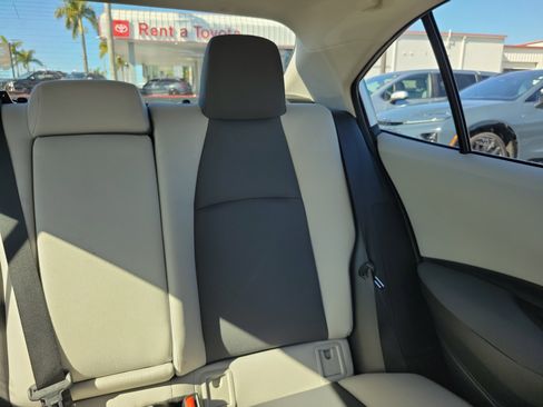 Used 2023 Toyota Corolla LE image 22