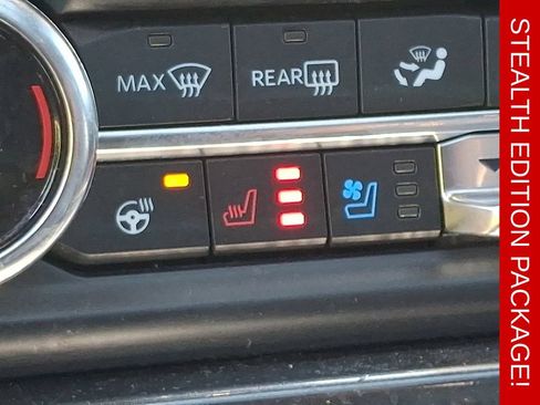 Used 2022 Ford Expedition Max Limited AWD/4WD image 25