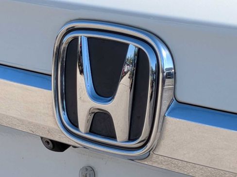 Used 2019 Honda Odyssey EX-L image 12