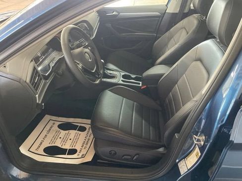 Certified 2021 Volkswagen Jetta SE w/ SE Cold Weather Package FWD image 14