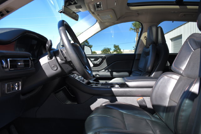 Certified 2023 Lincoln Aviator Reserve w/ Equipment Group 201A AWD/4WD image 19
