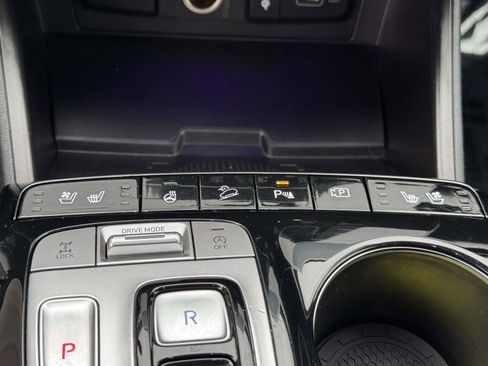 Used 2023 Hyundai Tucson Limited AWD/4WD image 19