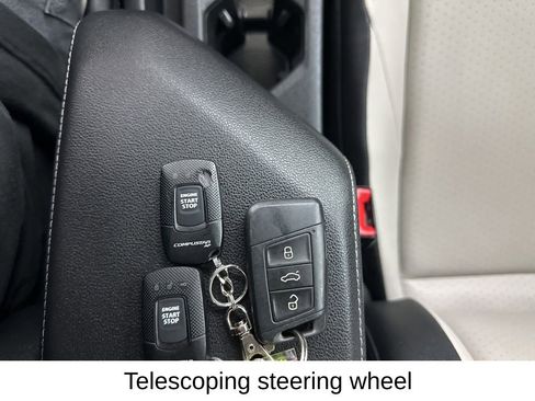 Used 2019 Volkswagen Jetta R-Line FWD image 36