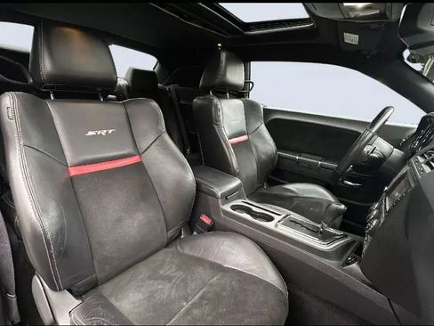 Used 2014 Dodge Challenger SRT8 RWD image 13