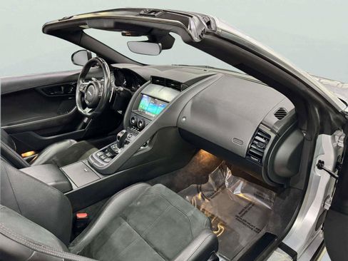Used 2019 Jaguar F-TYPE Convertible RWD image 38