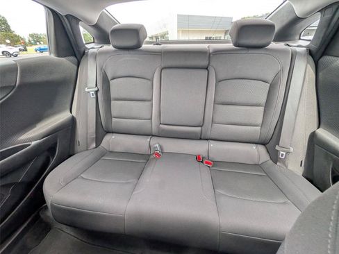 Used 2023 Chevrolet Malibu LT FWD image 13
