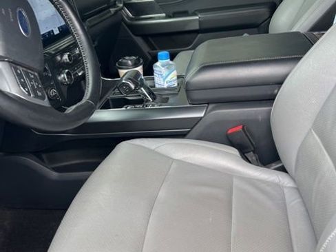 Used 2022 Ford F150 XLT w/ Equipment Group 302A High image 15