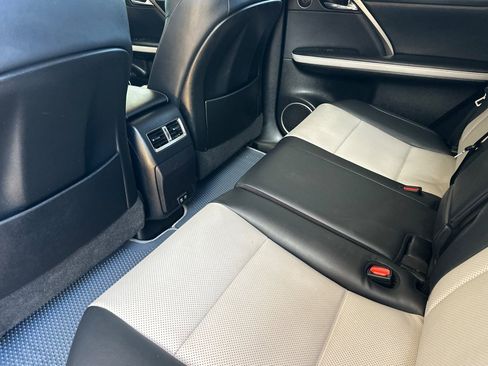 Used 2022 Lexus RX 450h AWD w/ Special Edition image 9
