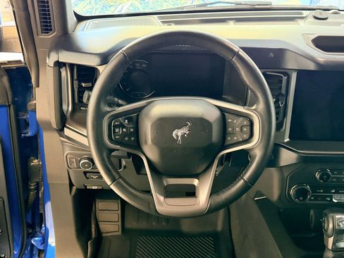 Used 2023 Ford Bronco Outer Banks image 15