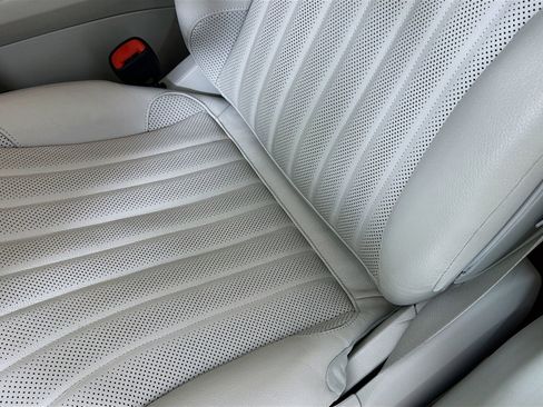 Certified 2022 Mercedes-Benz EQS 580 4MATIC Sedan image 21