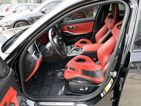 Used 2023 BMW M3 Competition w/ M Carbon Exterior Package image 17