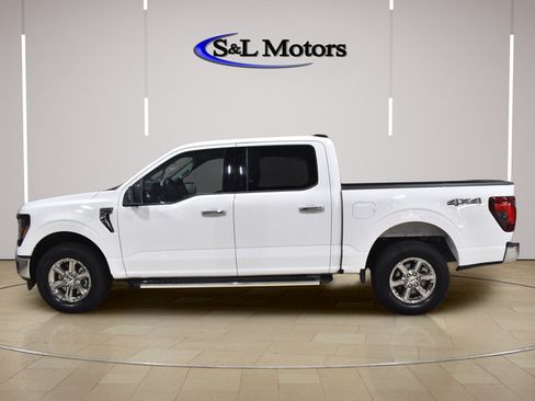 Used 2025 Ford F150 XLT w/ Equipment Group 301A Standard AWD/4WD image 4