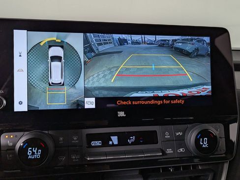 Used 2024 Toyota Grand Highlander Limited image 25