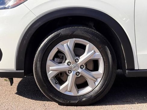 Used 2024 Honda HR-V LX image 11