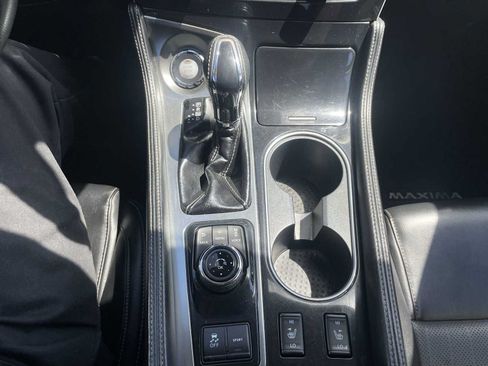 Used 2021 Nissan Maxima 3.5 SV w/ Floor Mat Group FWD image 13