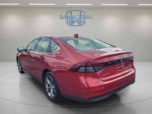Used 2024 Honda Accord EX image 3