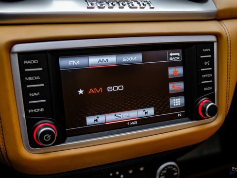 Used 2016 Ferrari California T image 70