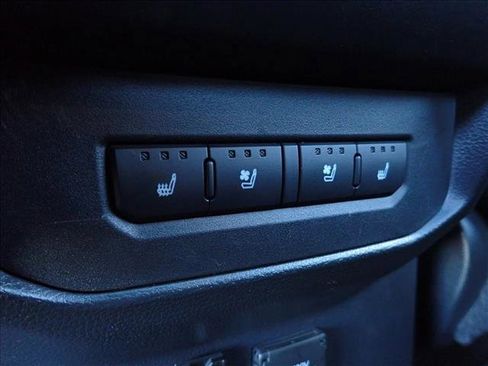 Used 2023 Toyota Tundra Platinum image 11