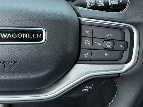New 2026 Jeep Grand Wagoneer L Limited image 31