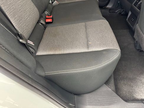 Used 2023 Nissan Rogue SV image 27