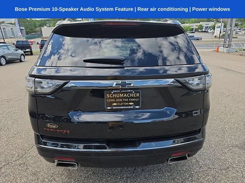 Used 2021 Chevrolet Traverse Premier w/ Redline Edition AWD/4WD image 4