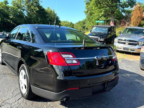 Used 2016 Ford Taurus Police Interceptor AWD image 5