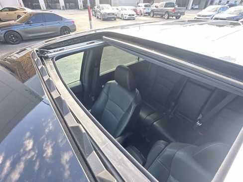 Used 2022 Honda Passport EX-L image 16