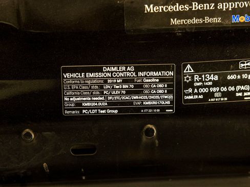 Used 2019 Mercedes-Benz S 560 4MATIC Sedan image 33