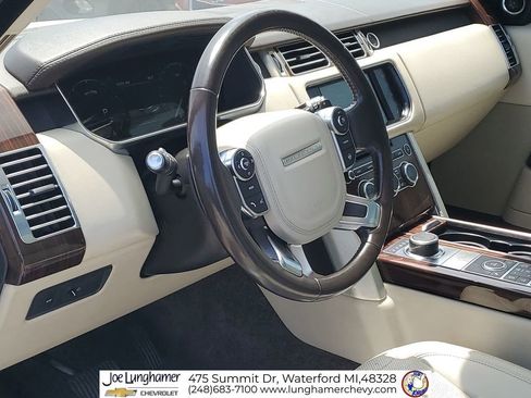 Used 2016 Land Rover Range Rover HSE AWD/4WD image 10