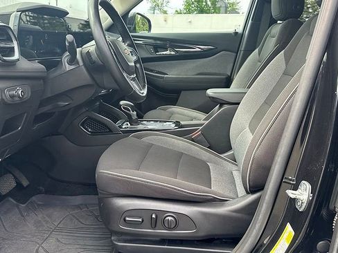 Certified 2024 Chevrolet TrailBlazer LT w/ Convenience Package AWD/4WD image 9
