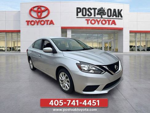 Used 2019 Nissan Sentra SV FWD image 1