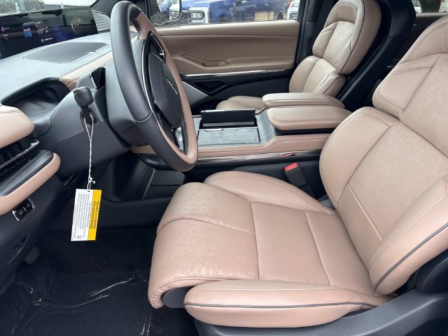 New 2027 Lincoln Navigator L Black Label AWD/4WD image 23