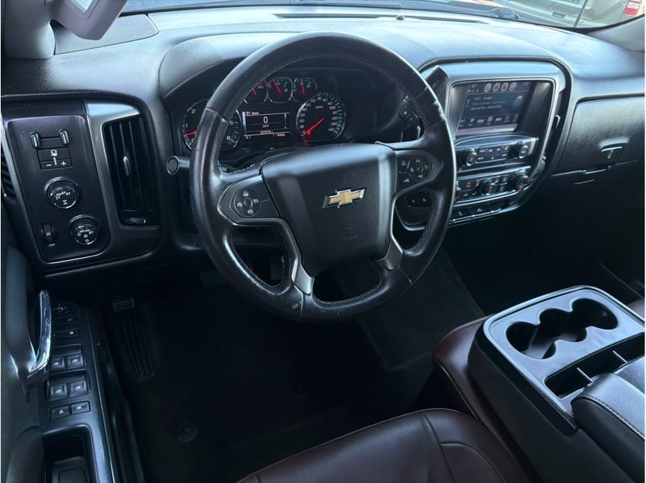 Used 2017 Chevrolet Silverado 1500 LT w/ All Star Edition AWD/4WD image 2