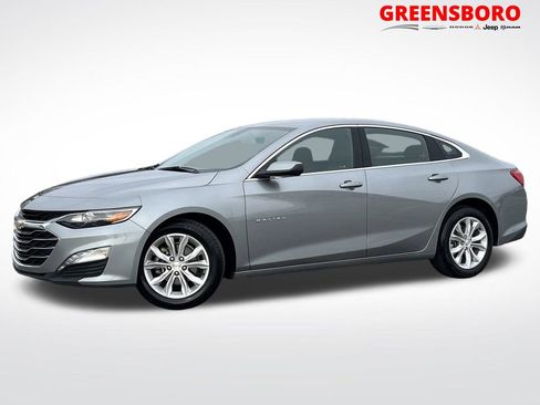 Used 2025 Chevrolet Malibu LT image 1
