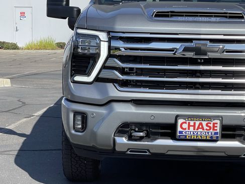 New 2026 Chevrolet Silverado 2500 High Country w/ Technology Package image 4