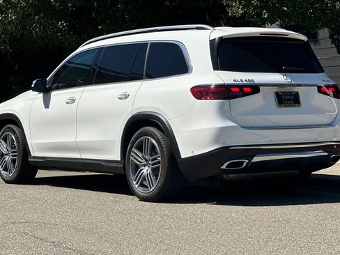 Used 2026 Mercedes-Benz GLS 450 4MATIC image 3