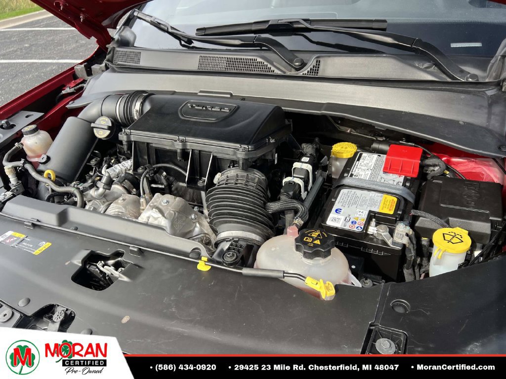 Used 2025 Jeep Compass Limited AWD/4WD image 10
