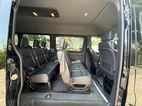 Used 2019 Mercedes-Benz Sprinter 2500 w/ Acoustic Package image 25