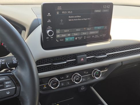 Used 2025 Honda HR-V EX-L image 28