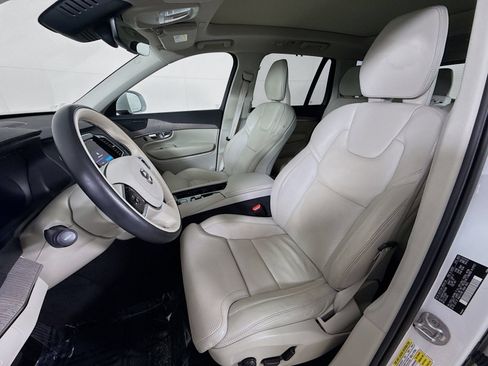 Used 2023 Volvo XC90 B6 Ultimate AWD/4WD image 5