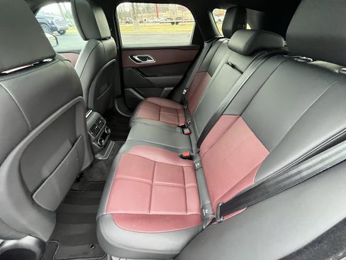 Certified 2025 Land Rover Range Rover Velar Dynamic HSE image 33