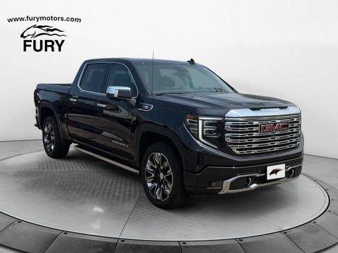Used 2024 GMC Sierra 1500 Denali w/ Denali Reserve Package AWD/4WD image 1