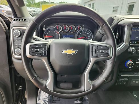 Used 2022 Chevrolet Silverado 2500 LT w/ Convenience Package AWD/4WD image 27