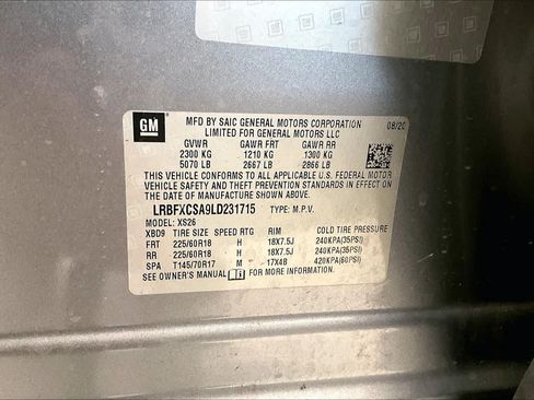 Used 2020 Buick Envision Essence w/ LPO, Cargo Package FWD image 30