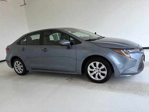 Used 2024 Toyota Corolla LE FWD image 1
