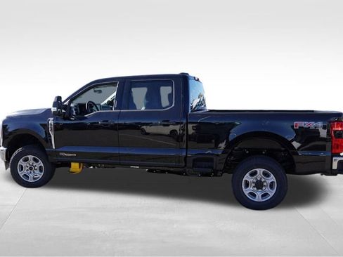New 2026 Ford F250 XLT w/ XLT Premium Package image 6
