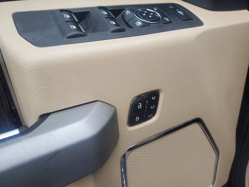 Used 2020 Ford F250 Lariat w/ Lariat Ultimate Package image 22