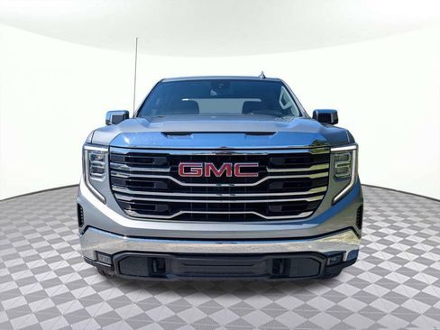 Used 2025 GMC Sierra 1500 SLT AWD/4WD image 8