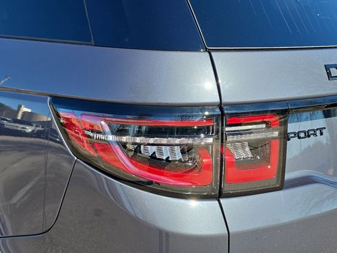 New 2025 Land Rover Discovery Sport Dynamic SE image 35