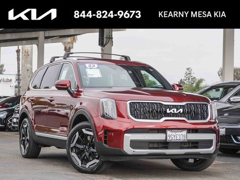 Certified 2023 Kia Telluride EX w/ EX Captain's Chair Package FWD image 1